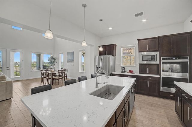 119 Serene Hilltop CIR, Austin, TX 78738