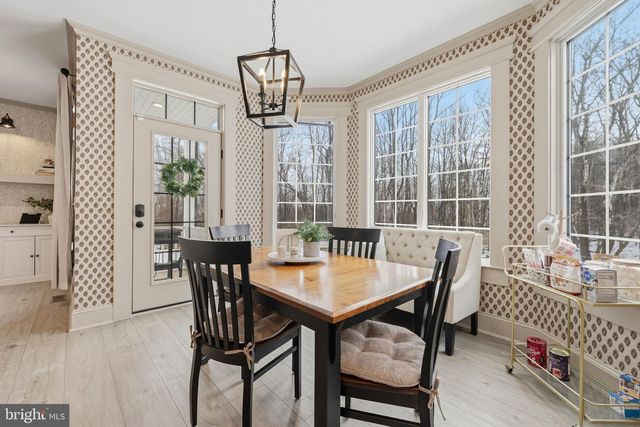 86 HINSONS FORD RD, Amissville, VA 20106