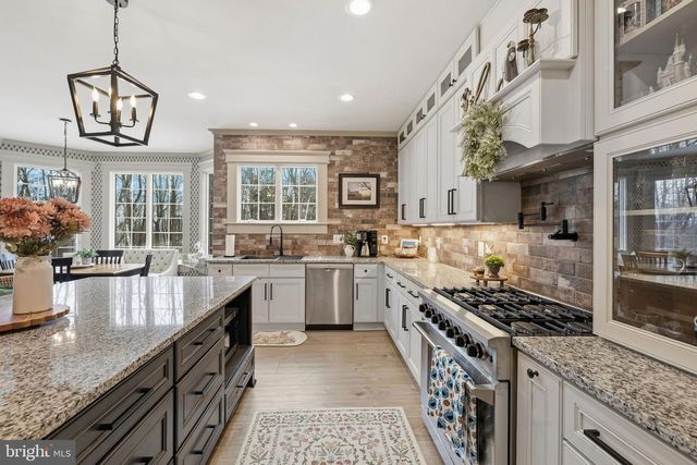 86 HINSONS FORD RD, Amissville, VA 20106