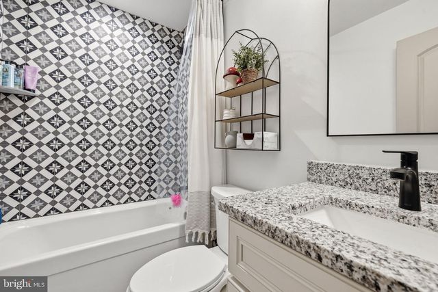 86 HINSONS FORD RD, Amissville, VA 20106