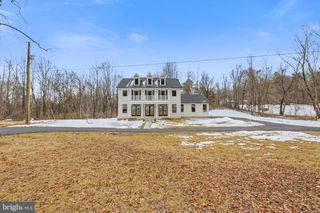 86 HINSONS FORD RD, Amissville, VA 20106