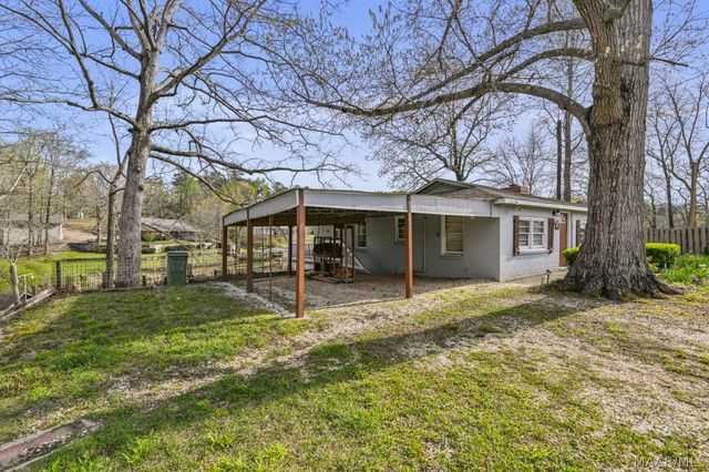 395 Joes Fish Camp Road, Titus, AL 36080