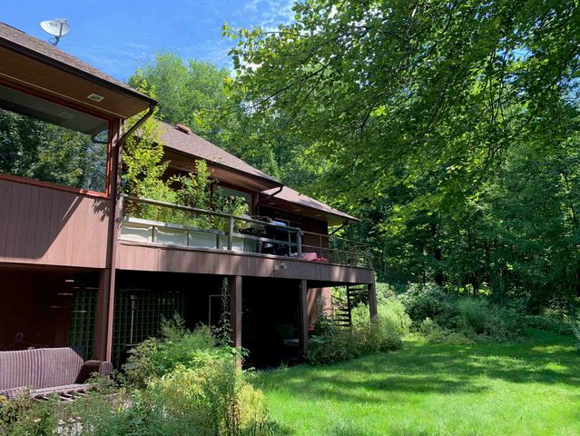 300 Maple Ridge Road, Sandwich, NH 03227