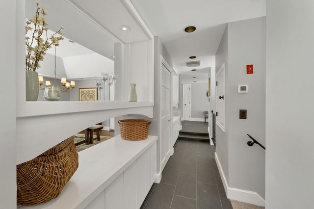 300 Maple Ridge Road, Sandwich, NH 03227