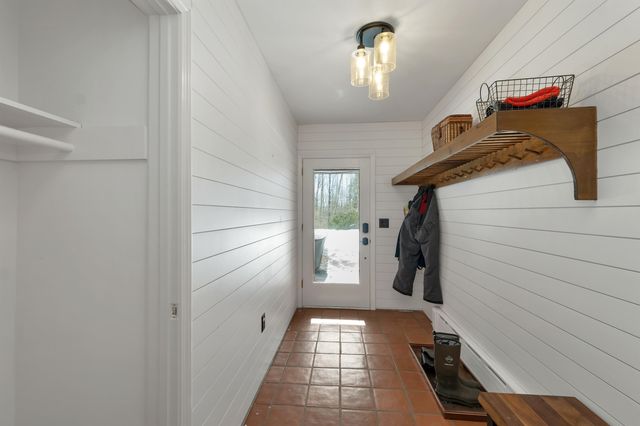 300 Maple Ridge Road, Sandwich, NH 03227