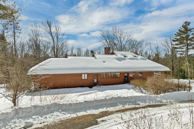 300 Maple Ridge Road, Sandwich, NH 03227