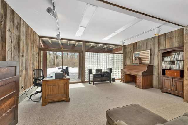 300 Maple Ridge Road, Sandwich, NH 03227