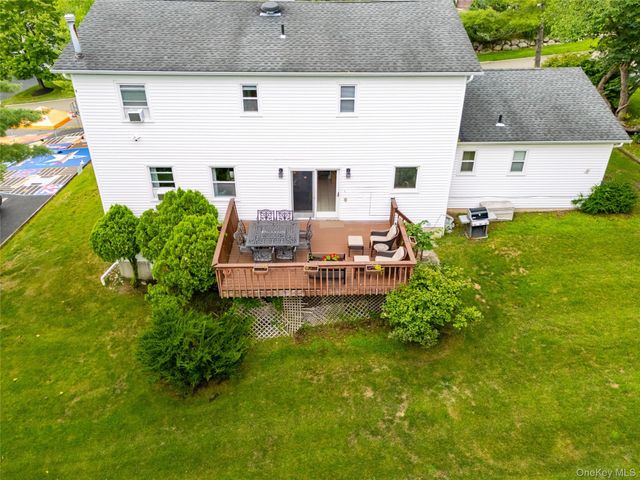 14 Bubenko Drive, Garnerville, NY 10923