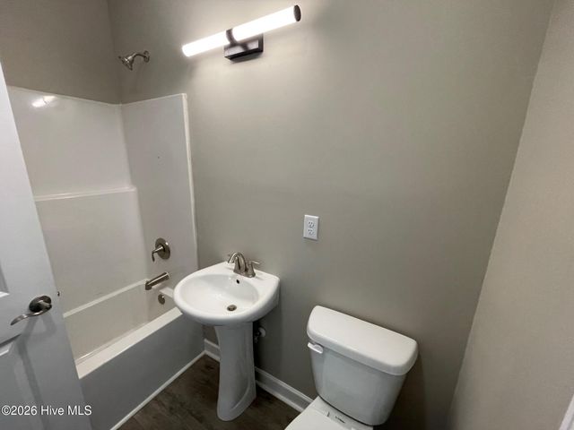 1126 Jordan Lake Court, Leland, NC 28451