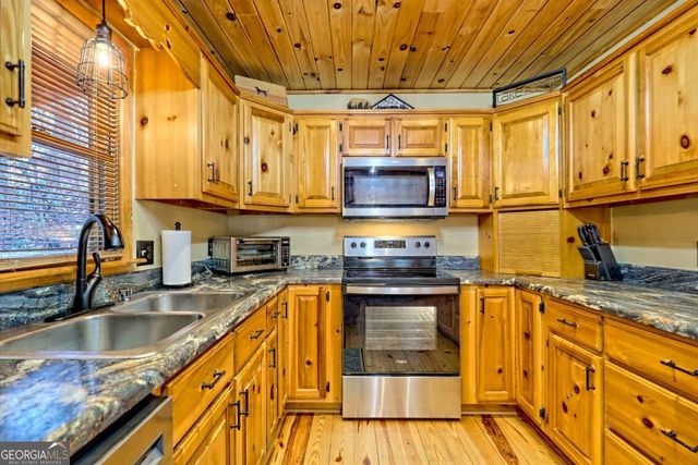 110 Souther Springs Drive, Blairsville, GA 30512