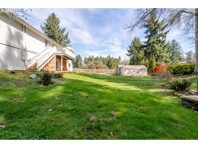 656 Nw THORNTON LAKE Dr, Albany, OR 97321