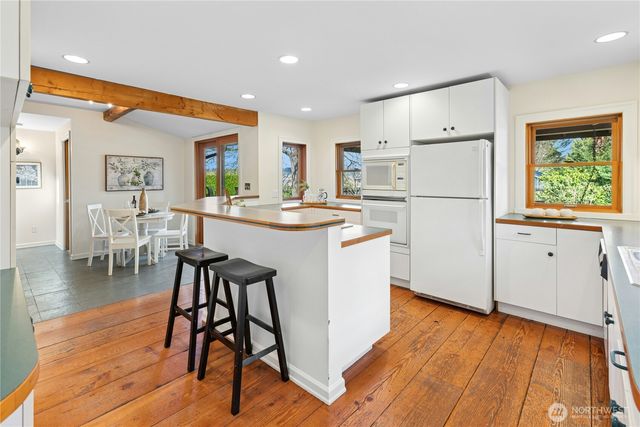 15930 Broadway Avenue NE, Duvall, WA 98019