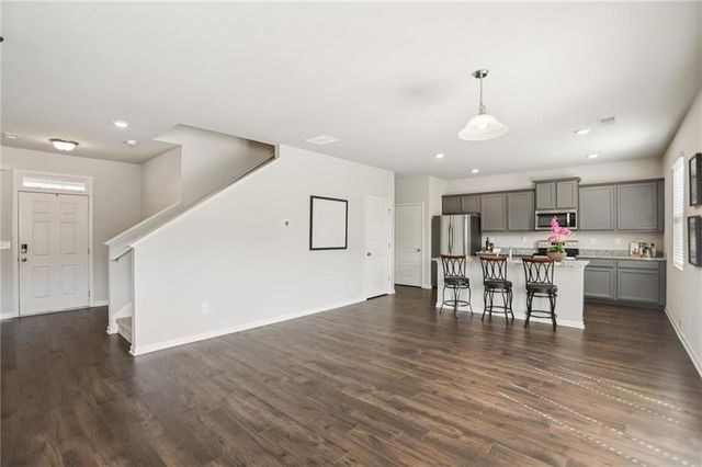 613 Sturbridge Court, Mcdonough, GA 30253