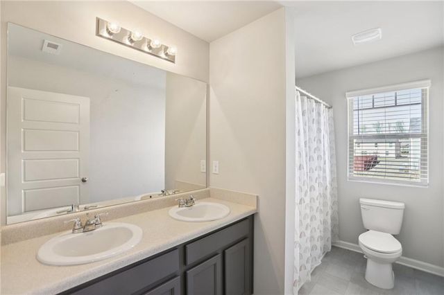 613 Sturbridge Court, Mcdonough, GA 30253