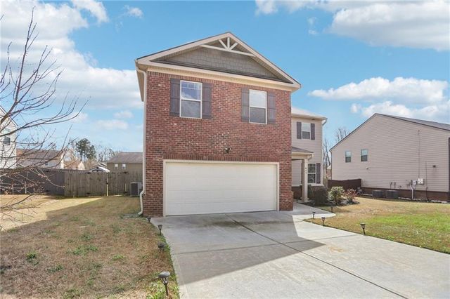 613 Sturbridge Court, Mcdonough, GA 30253