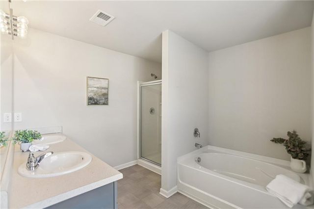 613 Sturbridge Court, Mcdonough, GA 30253