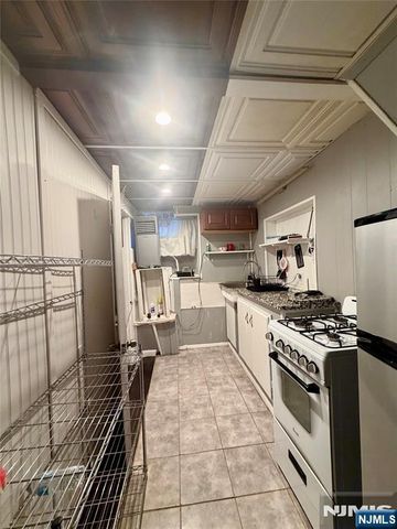 193 Intervale Road, Teaneck, NJ 07666