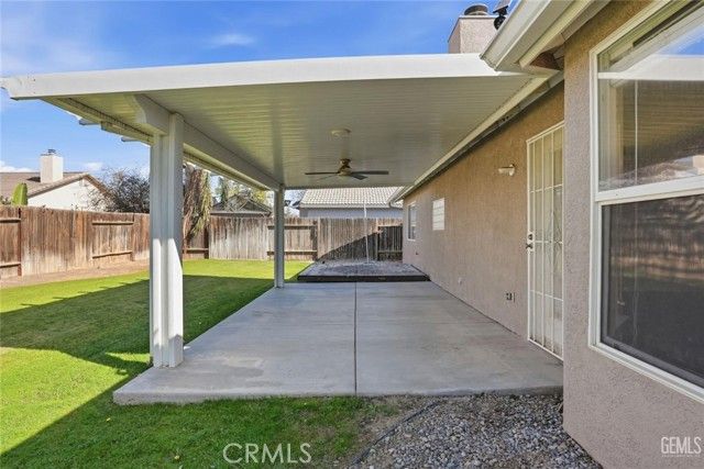 11130 New Forest, Bakersfield, CA 93312