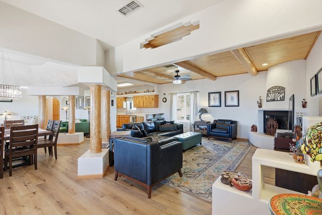 208 Sgt. Mulhern Loop, Fort Davis, TX 79734