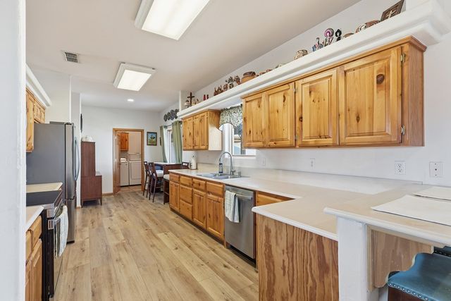 208 Sgt. Mulhern Loop, Fort Davis, TX 79734