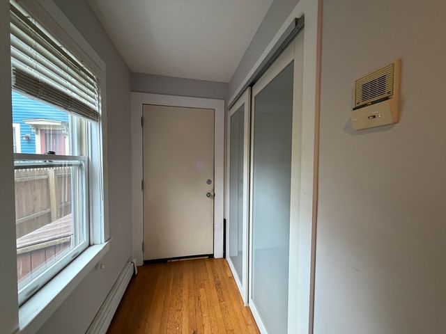 221 Charles Street 1, Cambridge, MA 02141