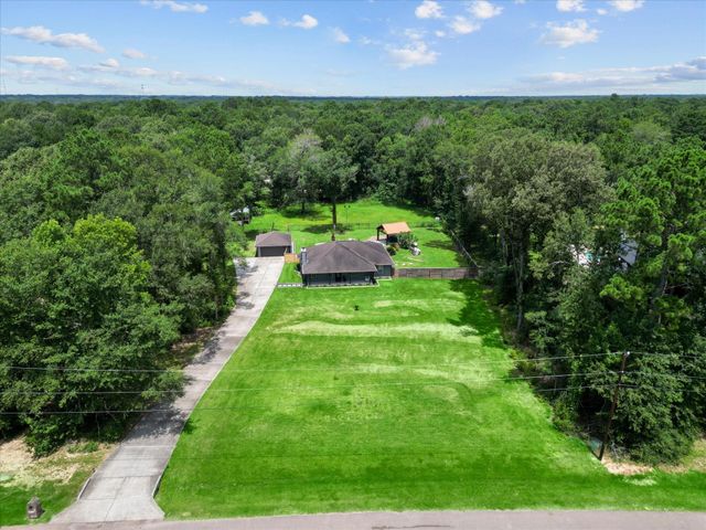 23963 Majestic Forest Forest, New Caney, TX 77357