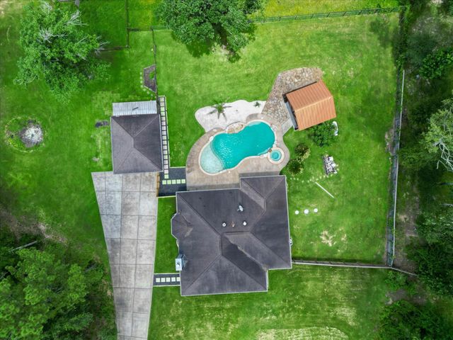 23963 Majestic Forest Forest, New Caney, TX 77357