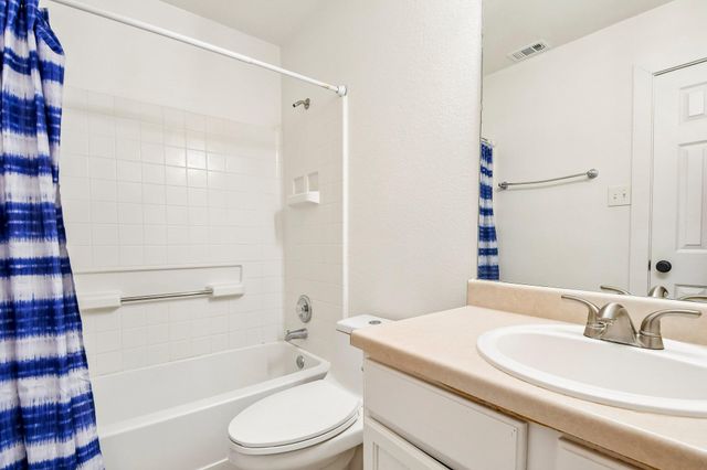 121 Orion CV, Kyle, TX 78640