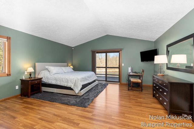 15342 W Almy, Howard City, MI 49329