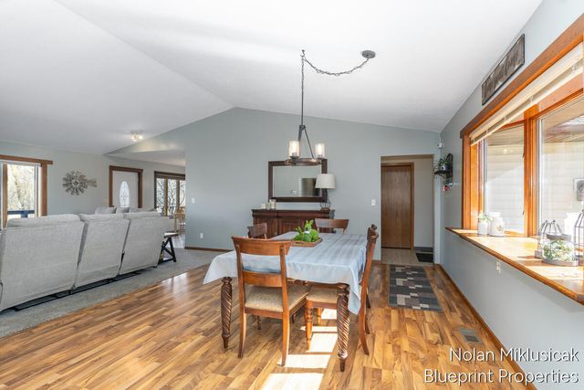 15342 W Almy, Howard City, MI 49329