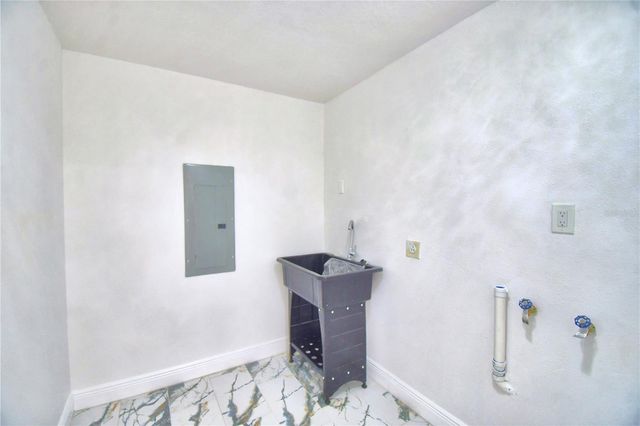 8704 TOM COSTINE ROAD, Lakeland, FL 33809