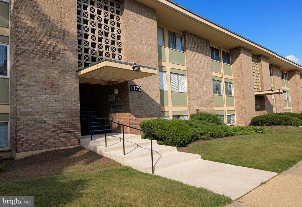 7172 DONNELL PL #C-3, District Heights, MD 20747