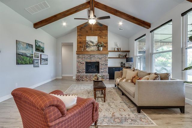 3725 River Valley Drive, Newcastle, OK 73065