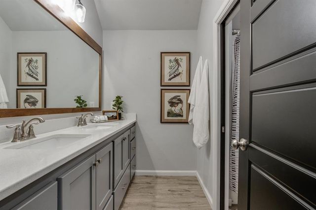 3725 River Valley Drive, Newcastle, OK 73065