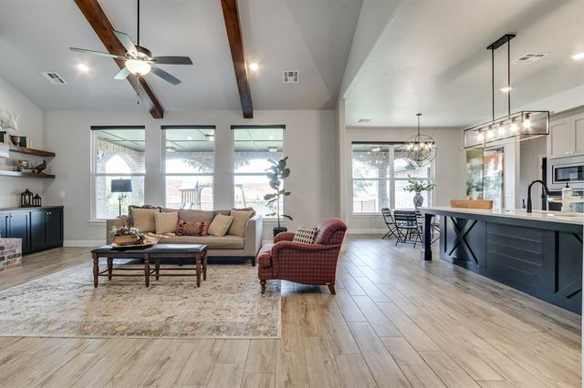 3725 River Valley Drive, Newcastle, OK 73065