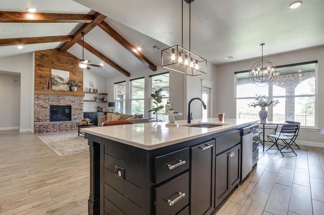 3725 River Valley Drive, Newcastle, OK 73065