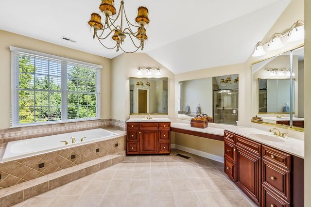 8226 Timber Mist Court, Dublin, OH 43017