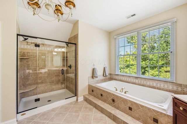 8226 Timber Mist Court, Dublin, OH 43017
