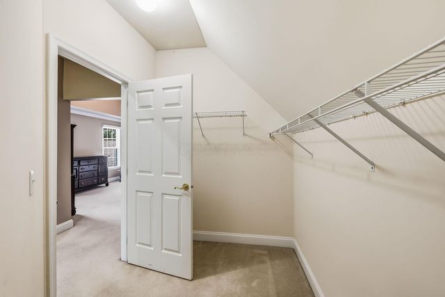 8226 Timber Mist Court, Dublin, OH 43017