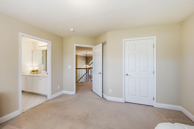 8226 Timber Mist Court, Dublin, OH 43017