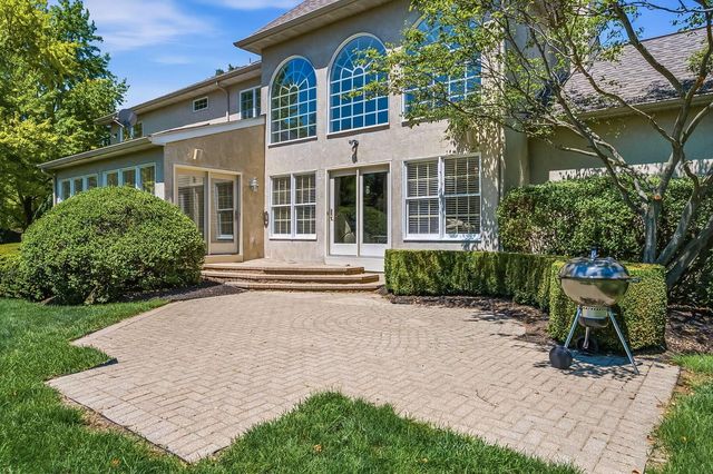 8226 Timber Mist Court, Dublin, OH 43017