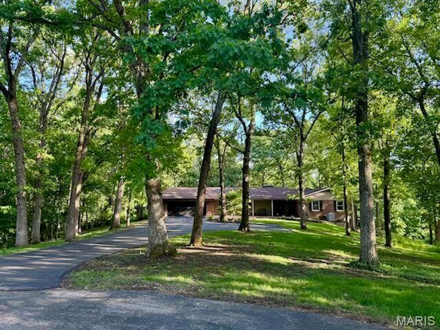 11427 Westhill Drive, Festus, MO 63028
