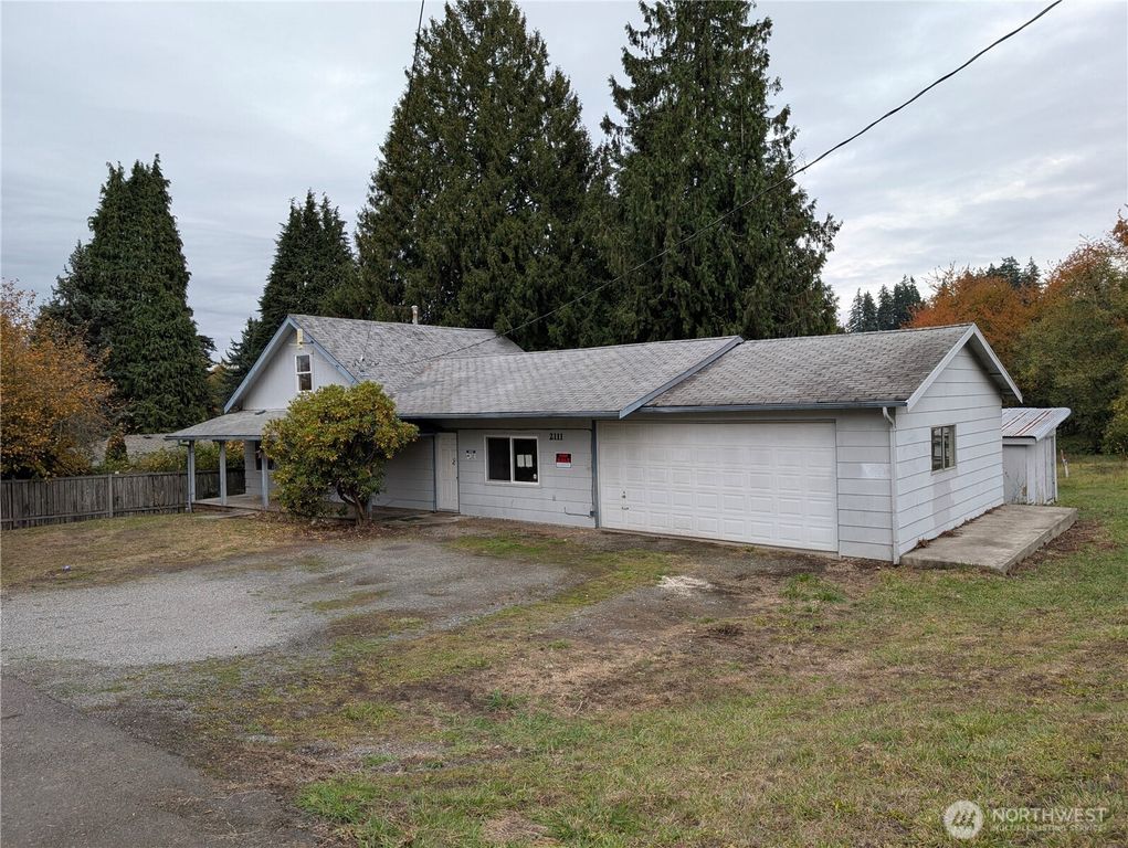 2111 5th Street SW, Puyallup, WA 98371