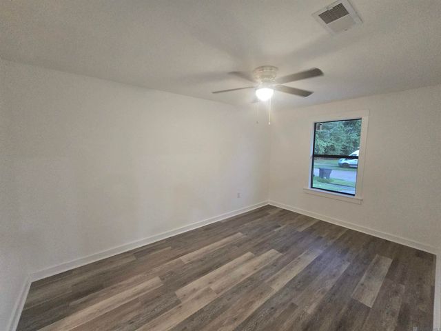 6757 Myrtlewood Dr, Baton Rouge, LA 70812