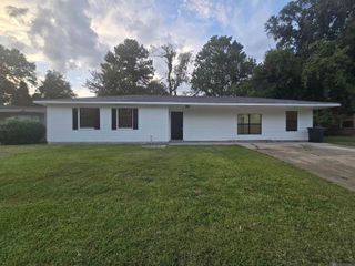 6757 Myrtlewood Dr, Baton Rouge, LA 70812