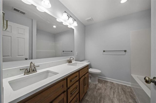 305 S Jefferson Street, Spring Hill, KS 66083