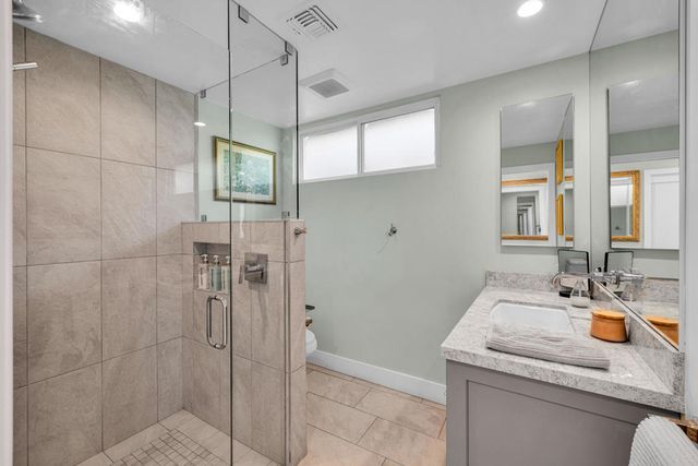 279 W Overlook Road, Palm Springs, CA 92264