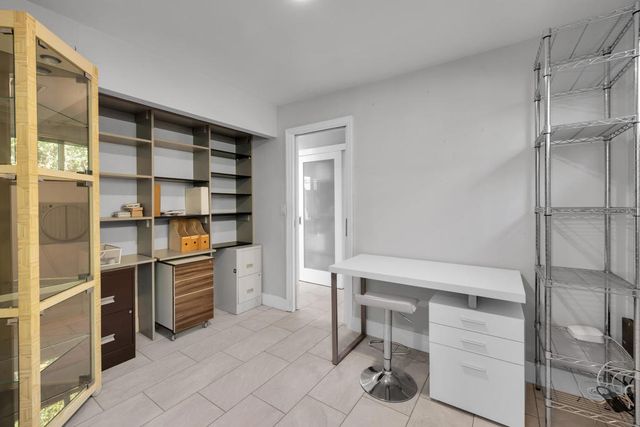 279 W Overlook Road, Palm Springs, CA 92264