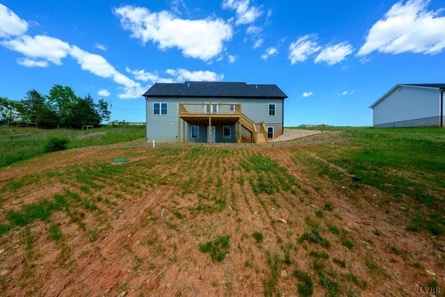 2249 Lipscomb Road, Moneta, VA 24121
