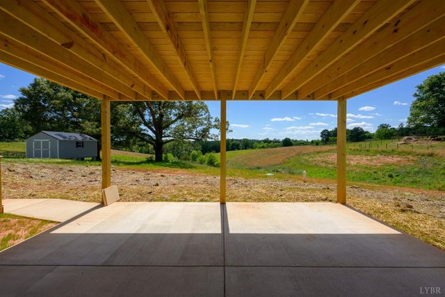 2249 Lipscomb Road, Moneta, VA 24121